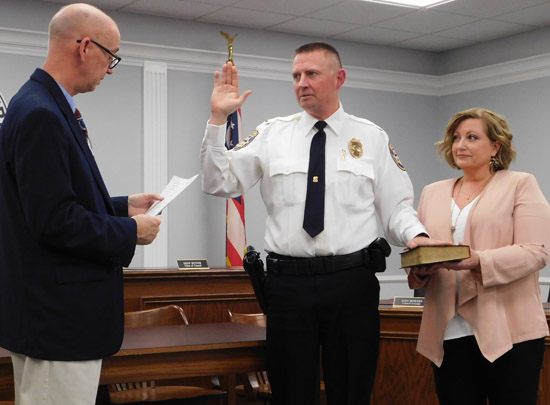 Weigle sworn in as new Van Wert Chief, Boroff as new Lt. - Vimarsana News